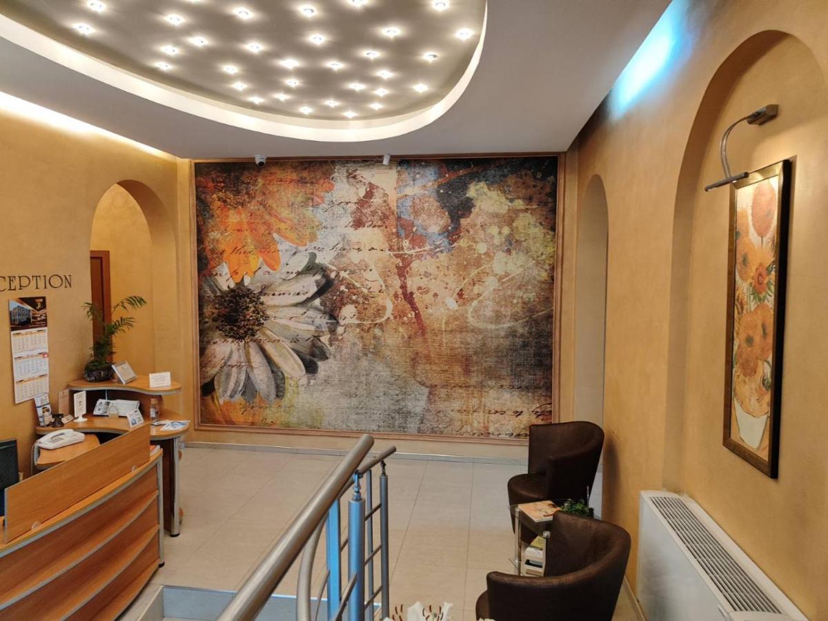 Hotel Bulair Burgas Bagian luar foto